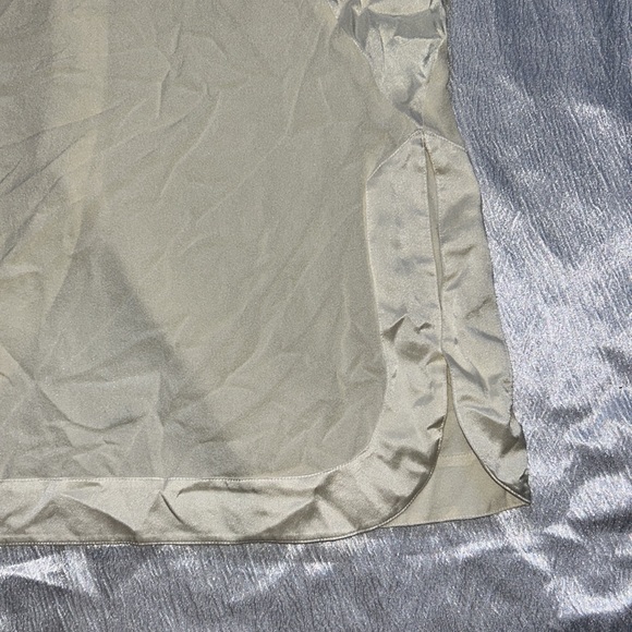 MAGASCHONI 100 % silk. - Picture 12 of 14